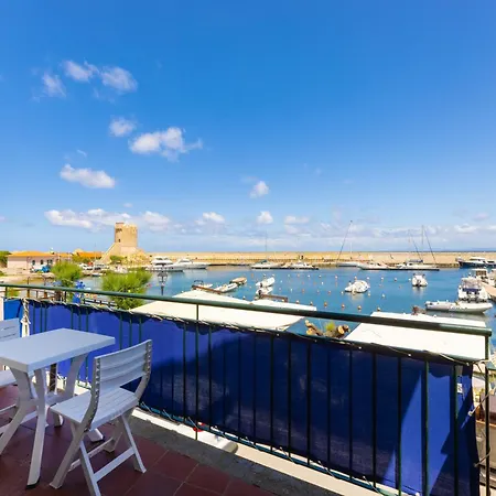 Bilocale Acquamarina - Goelba شقة مارتْشانا مارينا