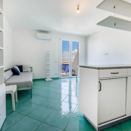 Bilocale Acquamarina - Goelba * مارتْشانا مارينا